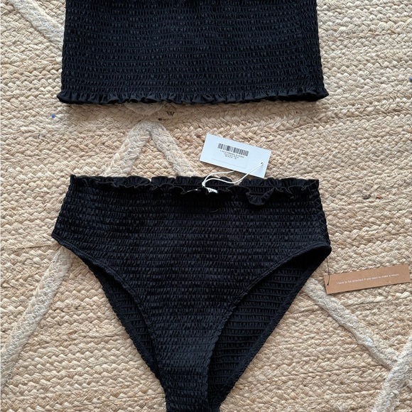 Reformation Ventura Smocked Bikini Bottom & Tide Smocked Bikini Top - Picture 3 of 4